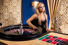 Live casino table with multiple players and live dealer at jagoan303 slot